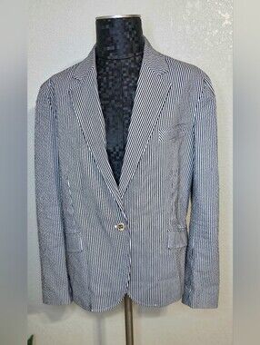 Anne Klein Navy and White Seersucker Stripe Blazer